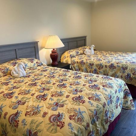 Colonial Gables Oceanfront Village Belfast Bagian luar foto